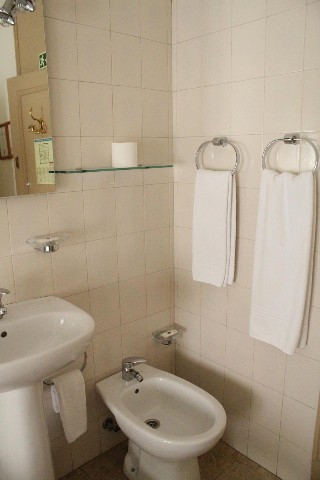 Brasilia Hotel Lisboa Екстериор снимка